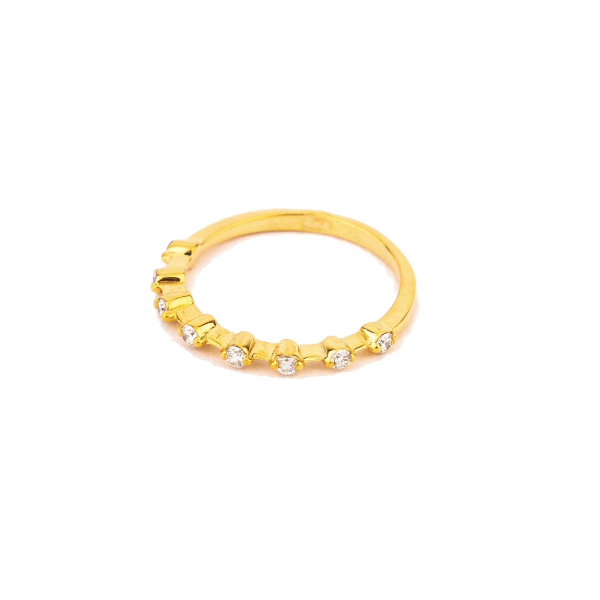 Diamond Distance Ring