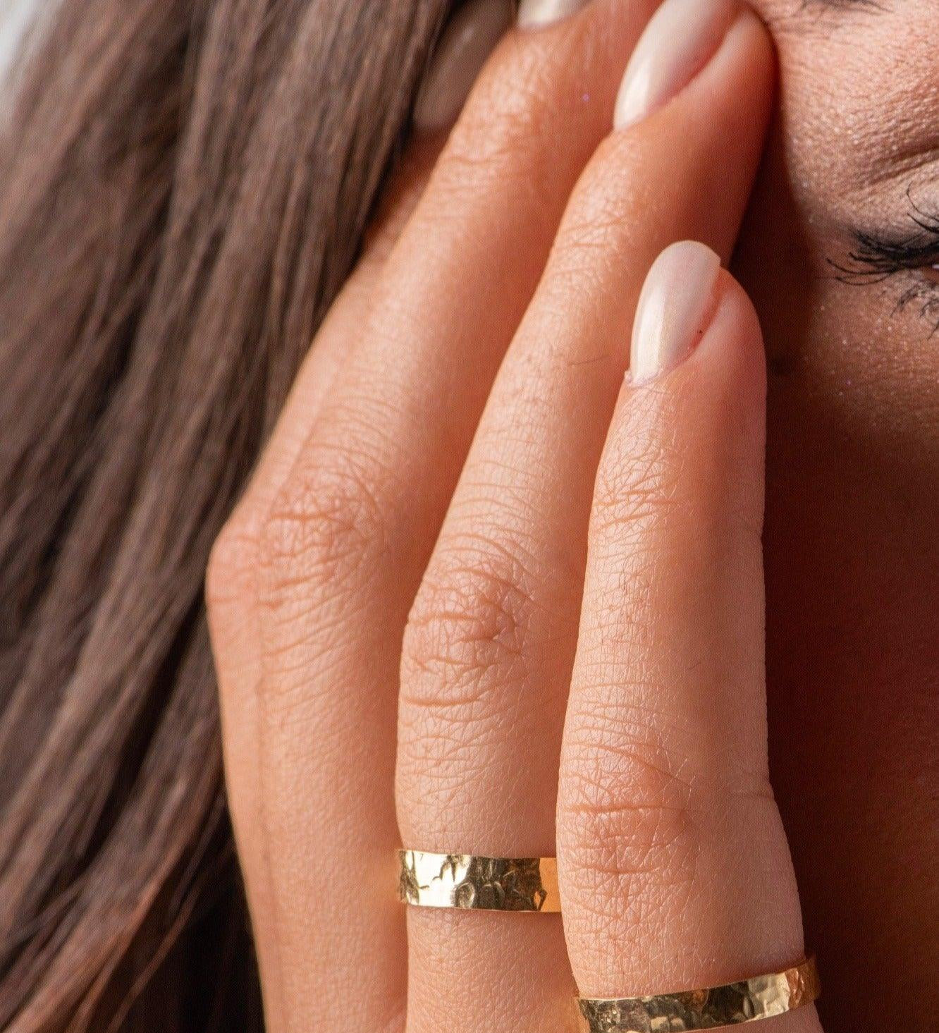 Hammered 3mm Band - CIEL